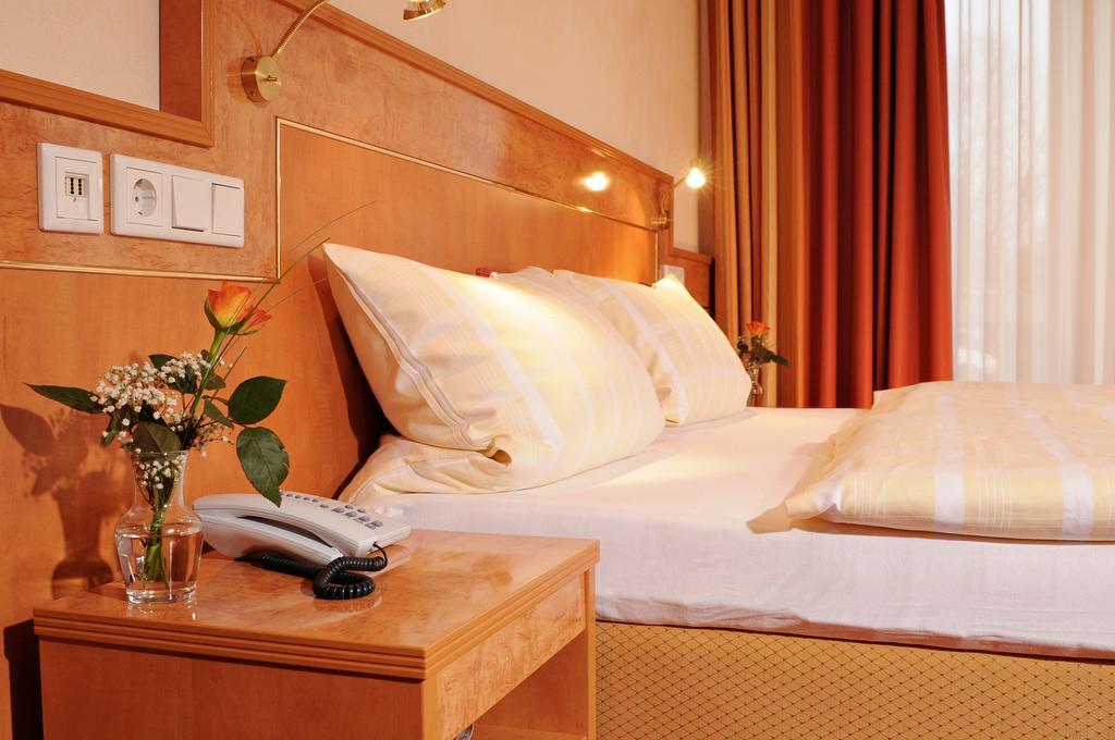 Hotel Heide Residenz Paderborn Quarto foto